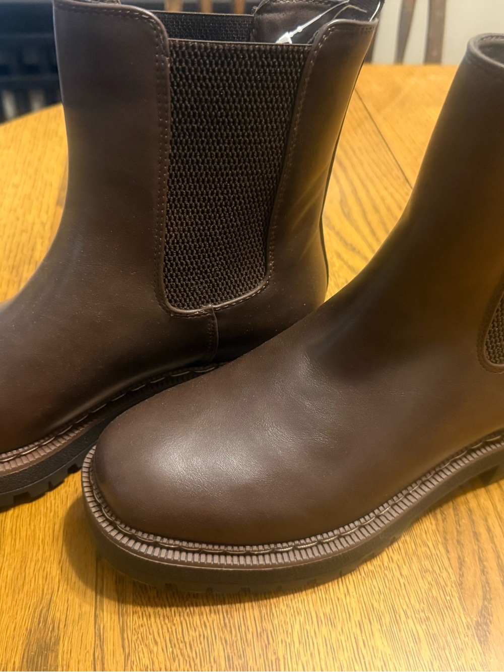 Women’s Chelsea Boots in Dark Brown - Classic Slip-On Style